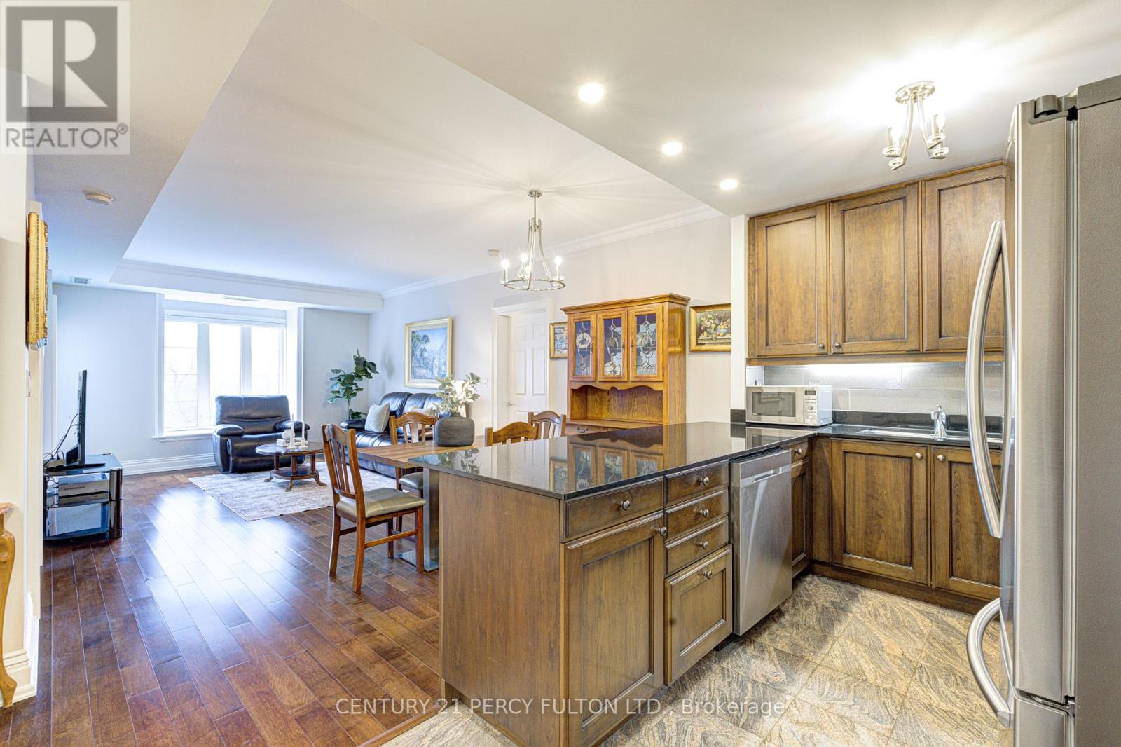 Ph 412 - 4620 Highway 7, Vaughan, Ontario  L4L 0B3 - Photo 2 - N13050760