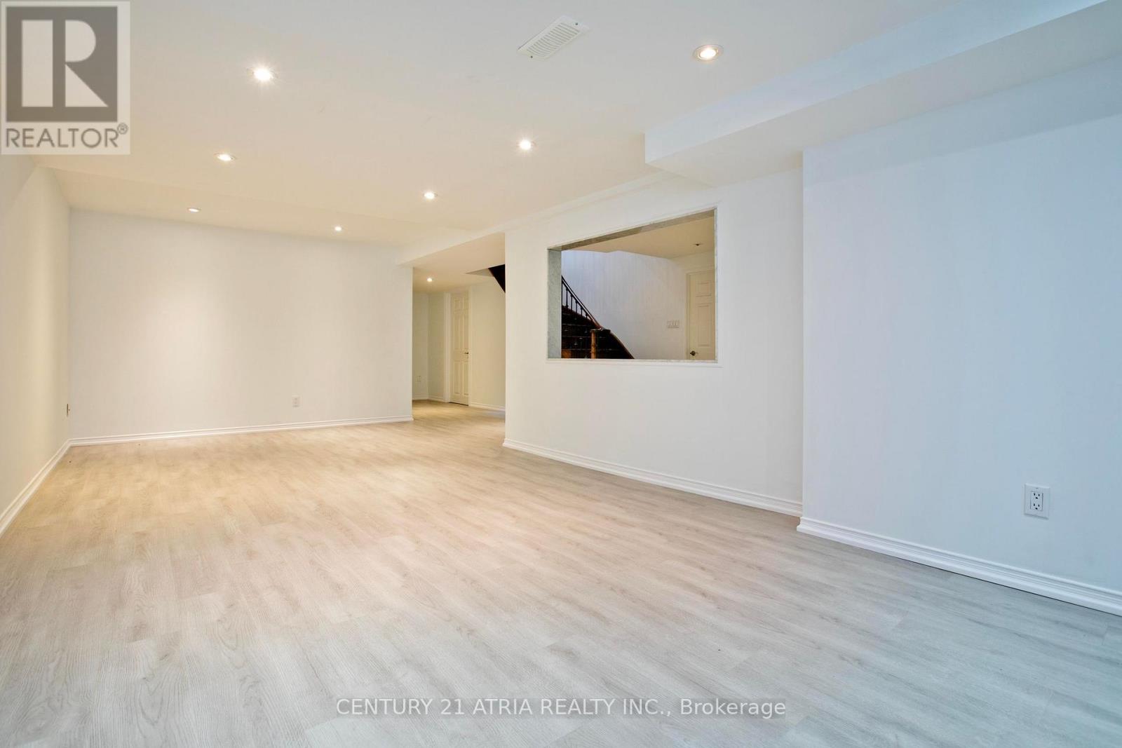 53 Conistan Road, Markham, Ontario  L3R 8K6 - Photo 37 - N13047668