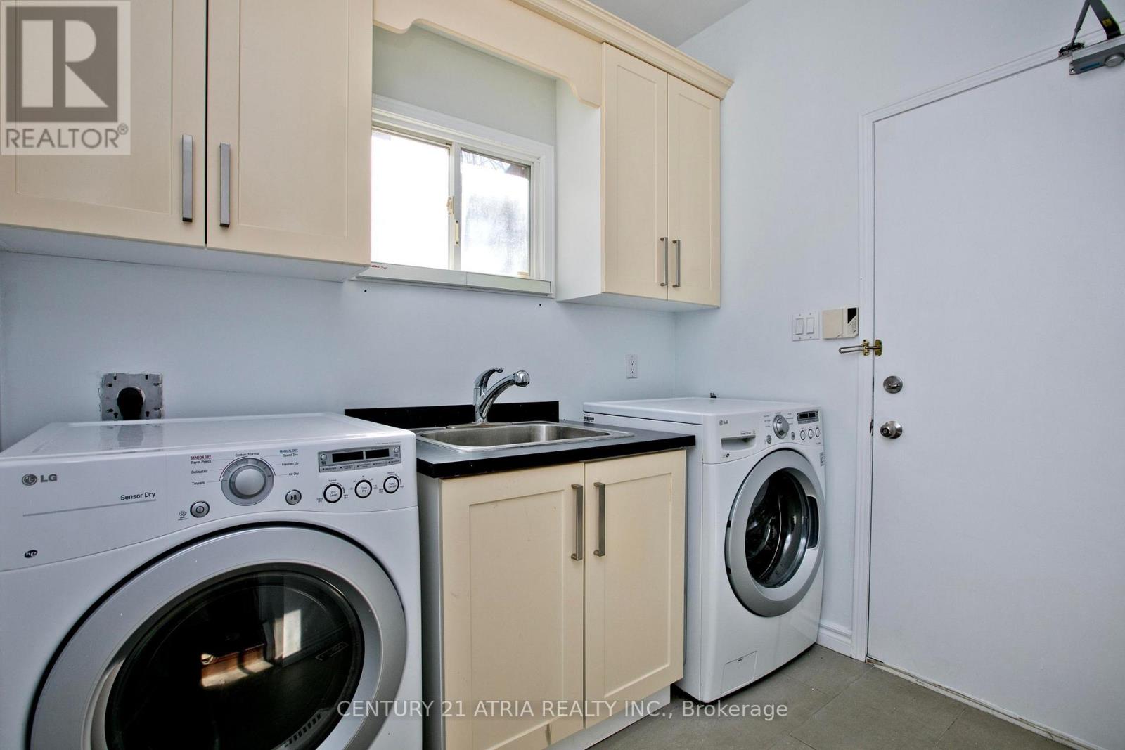 53 Conistan Road, Markham, Ontario  L3R 8K6 - Photo 43 - N13047668