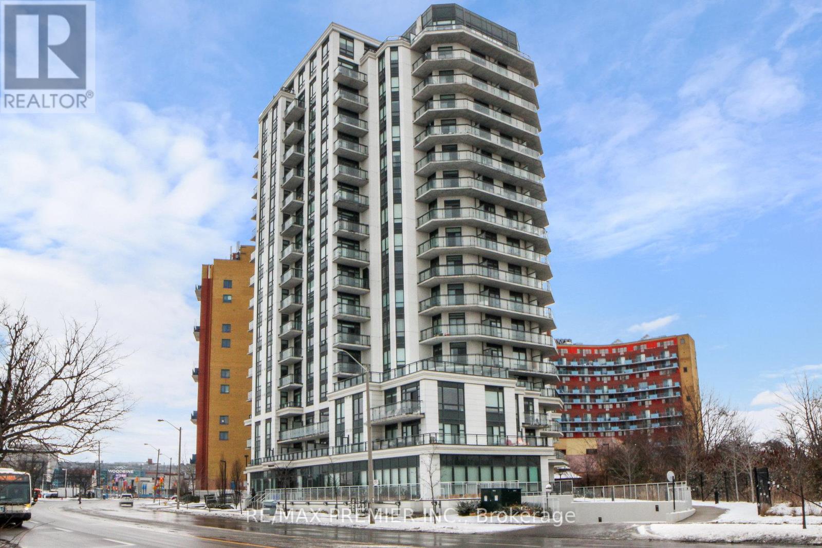 610 - 840 QUEEN'S PLATE DRIVE, Toronto, Ontario