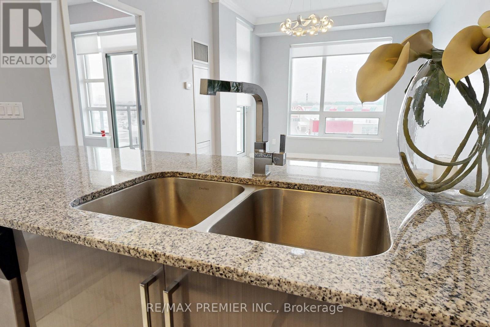 610 - 840 Queen's Plate Drive, Toronto, Ontario  M9W 0E7 - Photo 16 - W13050732