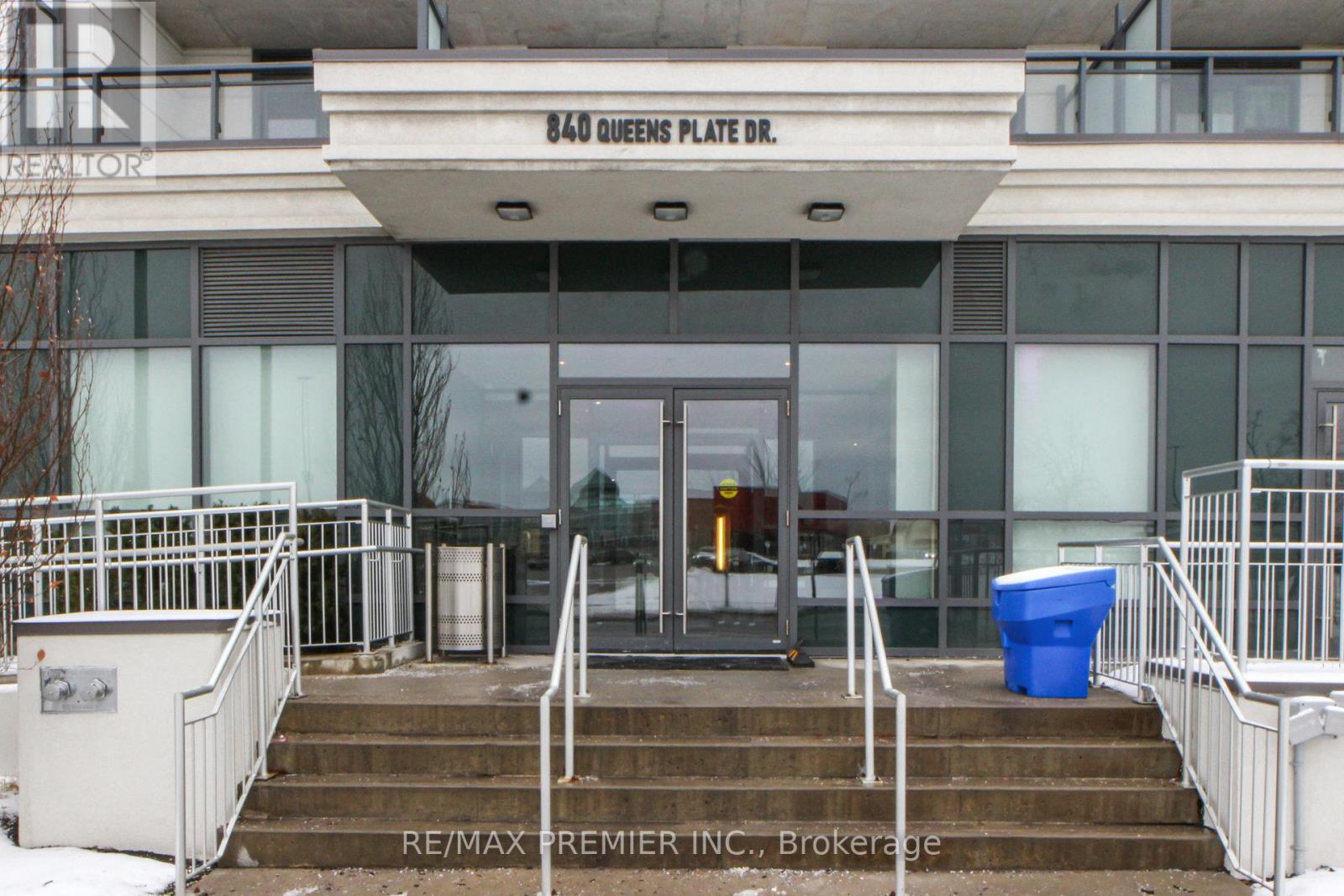 610 - 840 Queen's Plate Drive, Toronto, Ontario  M9W 0E7 - Photo 4 - W13050732