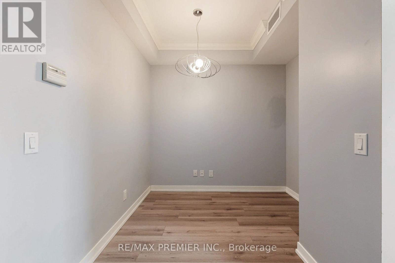 610 - 840 Queen's Plate Drive, Toronto, Ontario  M9W 0E7 - Photo 8 - W13050732