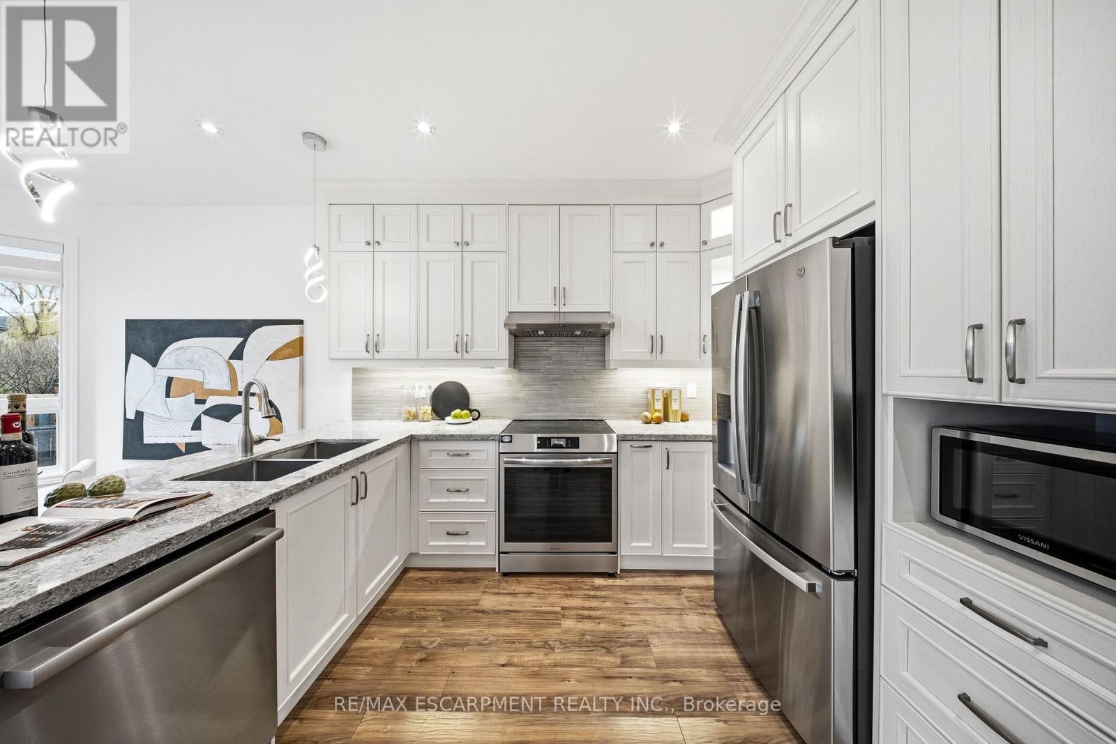 3812 Lacman Trail, Mississauga, Ontario  L5M 6X8 - Photo 15 - W13050734