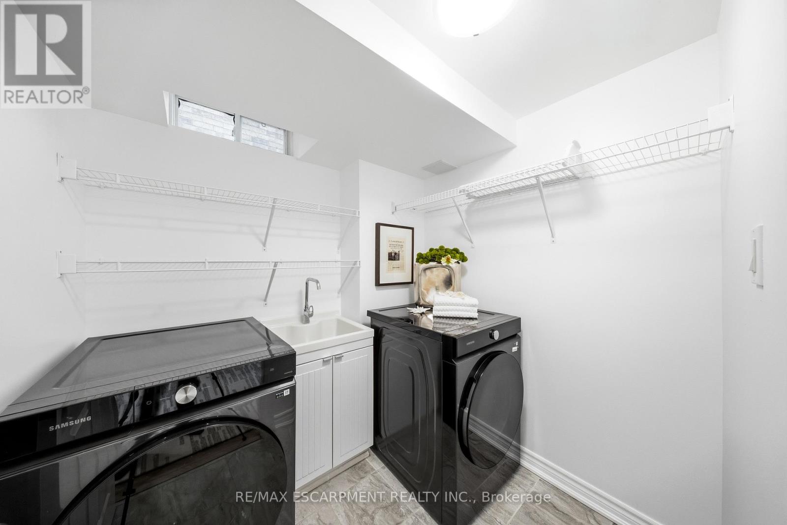 3812 Lacman Trail, Mississauga, Ontario  L5M 6X8 - Photo 41 - W13050734