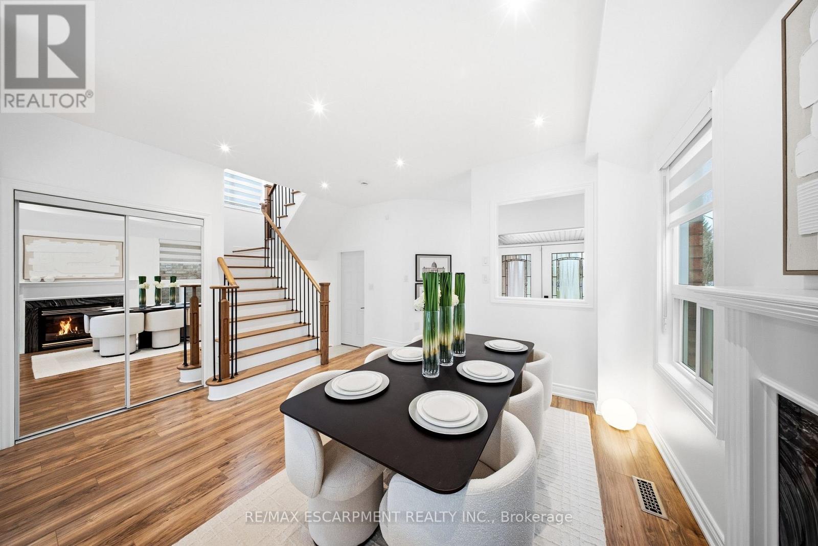 3812 Lacman Trail, Mississauga, Ontario  L5M 6X8 - Photo 6 - W13050734