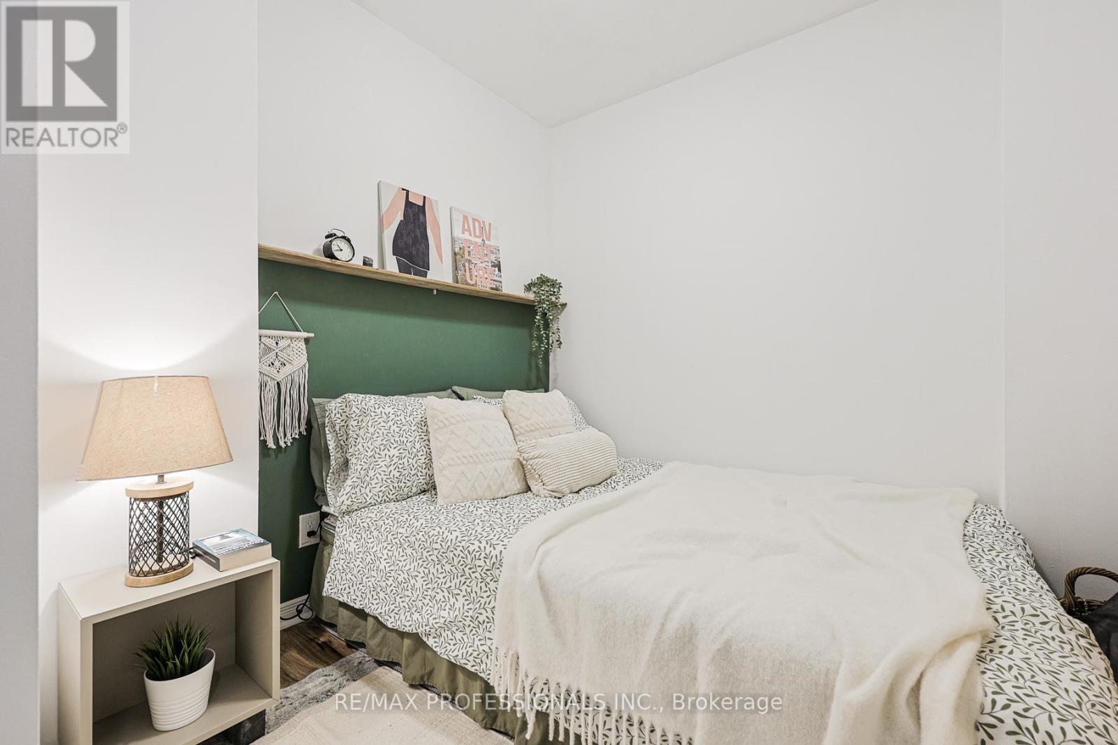 13 - 873 Wilson Avenue, Toronto, Ontario  M3K 1E6 - Photo 17 - W13050742