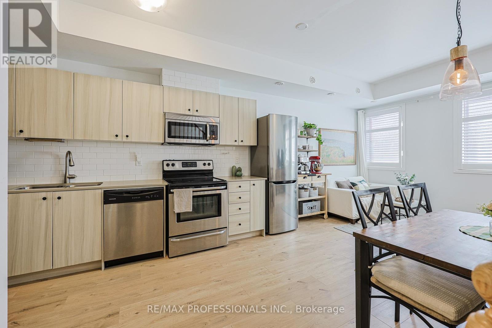 13 - 873 Wilson Avenue, Toronto, Ontario  M3K 1E6 - Photo 7 - W13050742