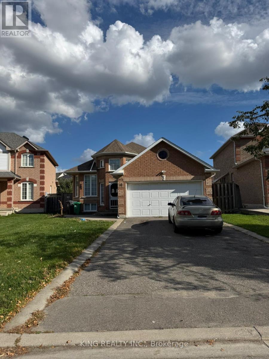 10 TORADA COURT, Brampton, Ontario