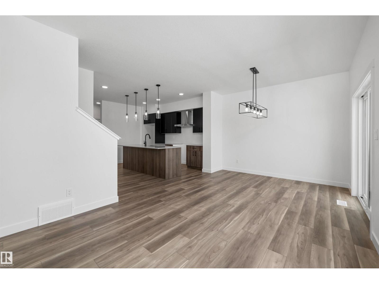 622 176 Av NE, Edmonton, Alberta  T5Y 4K3 - Photo 14 - E4473715