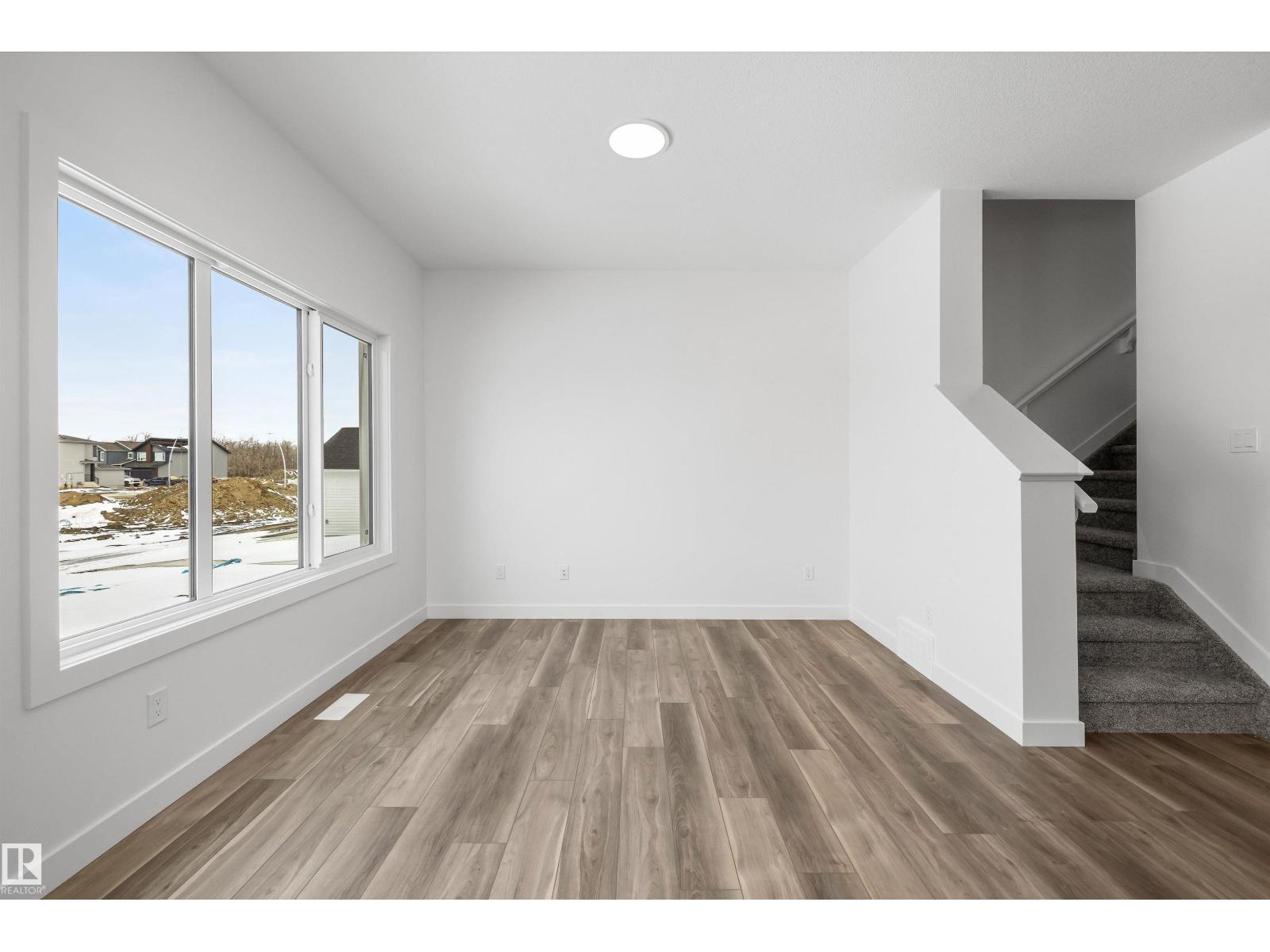 622 176 Av NE, Edmonton, Alberta  T5Y 4K3 - Photo 13 - E4473715