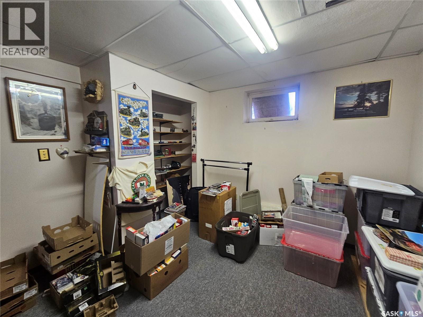 579 Poplar Crescent, Shaunavon, Saskatchewan  S0N 2M0 - Photo 19 - SK033598