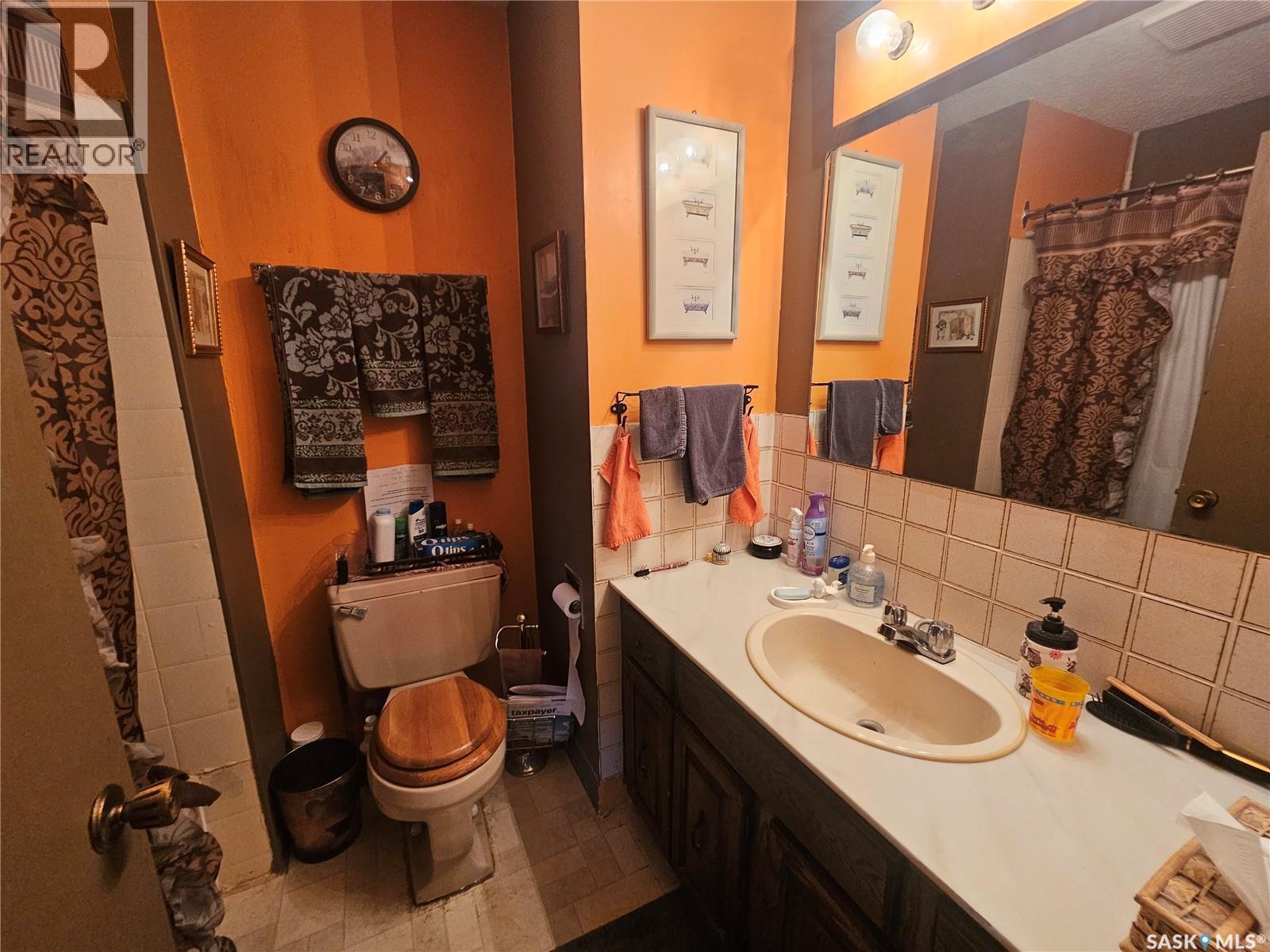 579 Poplar Crescent, Shaunavon, Saskatchewan  S0N 2M0 - Photo 15 - SK033598