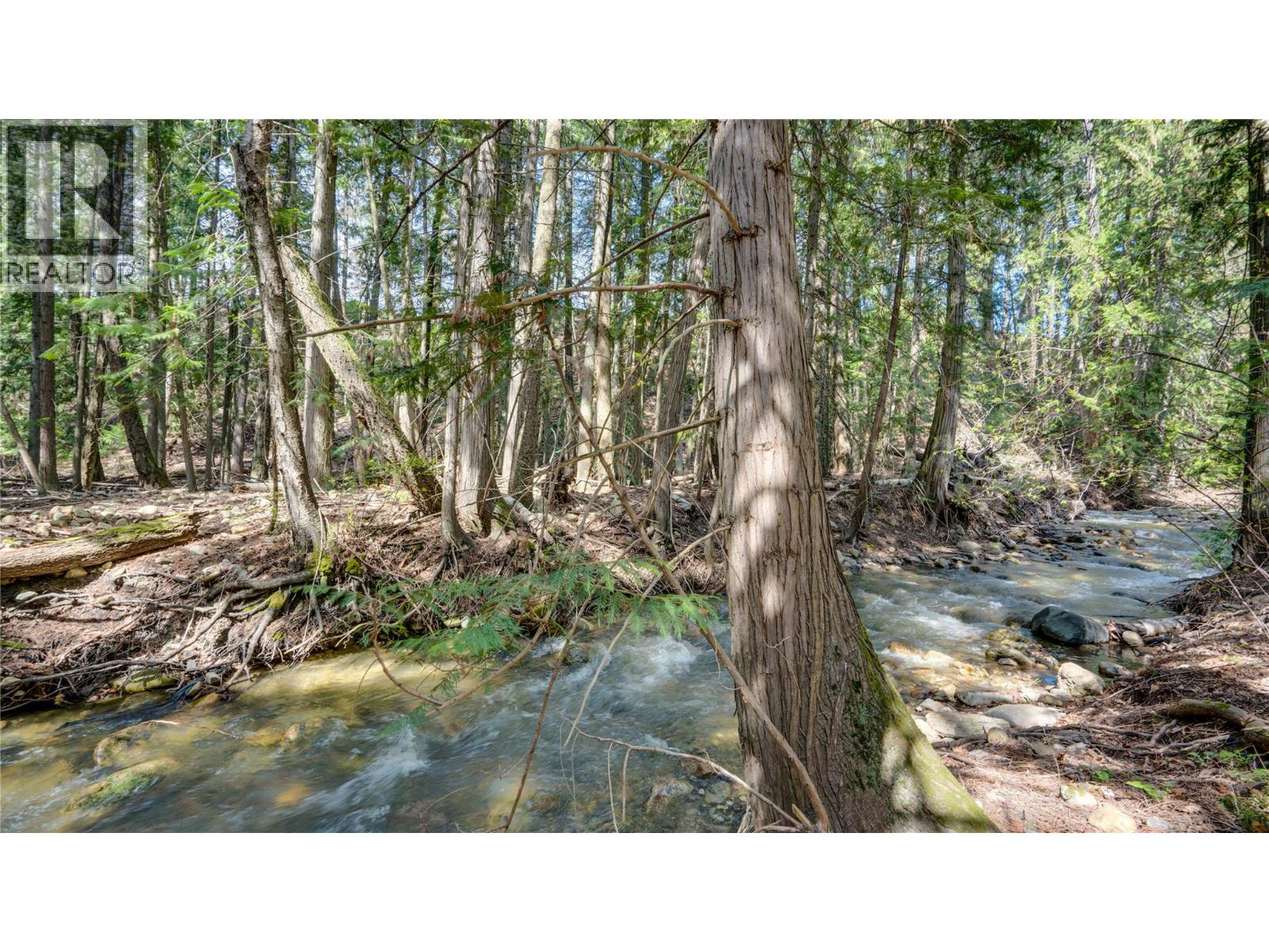 5677 Brentwood Road, Vernon, British Columbia  V1B 3K1 - Photo 37 - 10384654