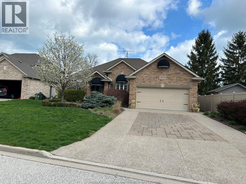 MLS# 26006198: 606 GEORGE KENNEDY WAY, Lakeshore, Canada