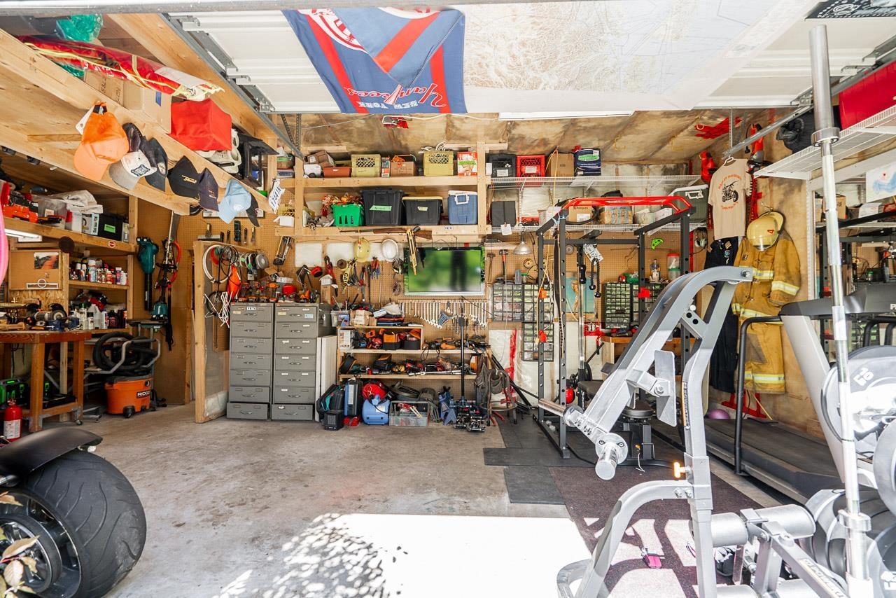 14205 Melrose Drive, Surrey, British Columbia  V3R 5R3 - Photo 18 - R3116117