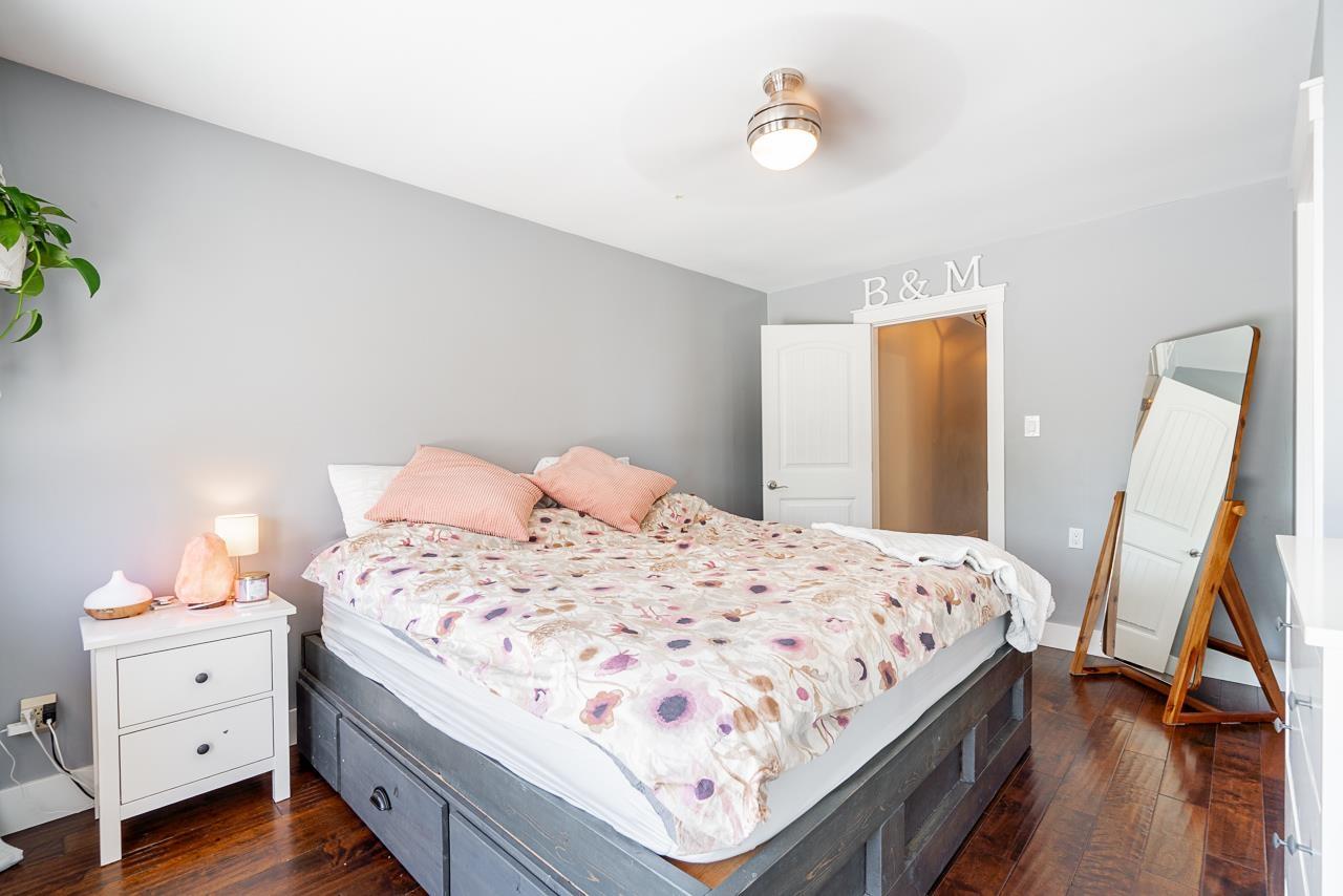 14205 Melrose Drive, Surrey, British Columbia  V3R 5R3 - Photo 15 - R3116117