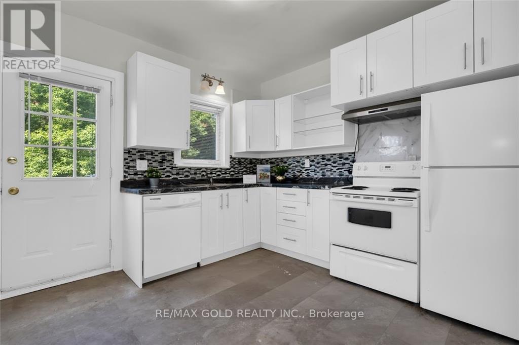 746 King Street W, Hamilton, Ontario  L8S 1J8 - Photo 3 - X13050752