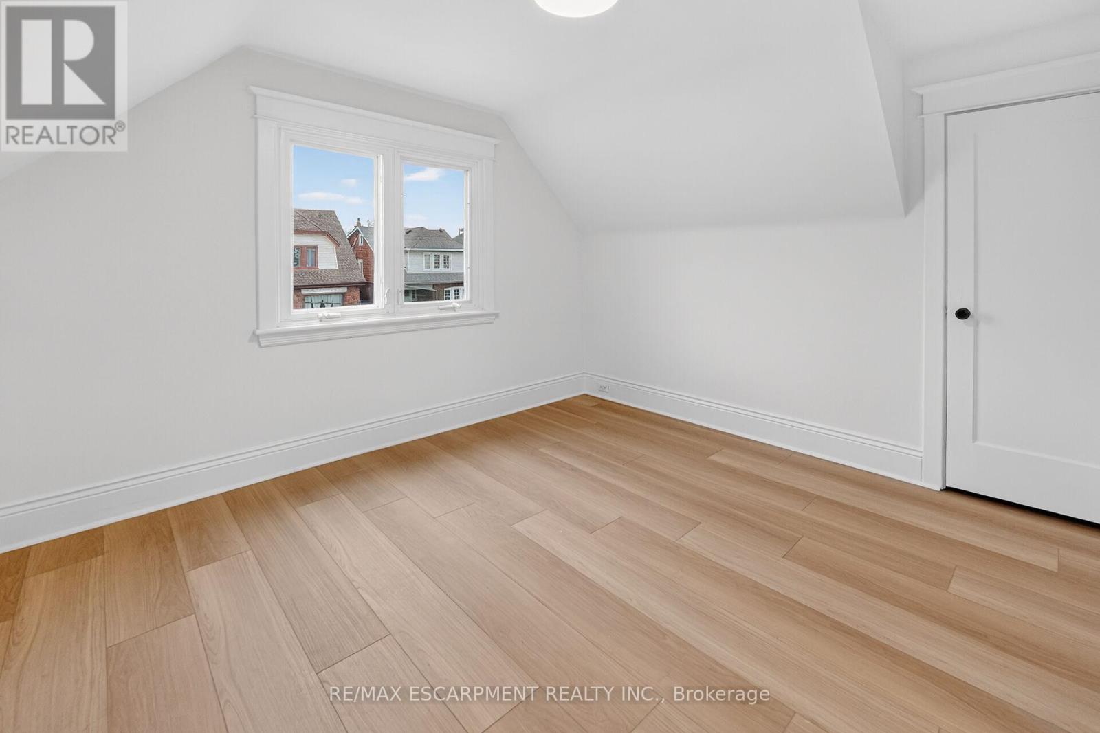 101 Houghton Avenue S, Hamilton, Ontario  L8K 2M9 - Photo 23 - X13012580