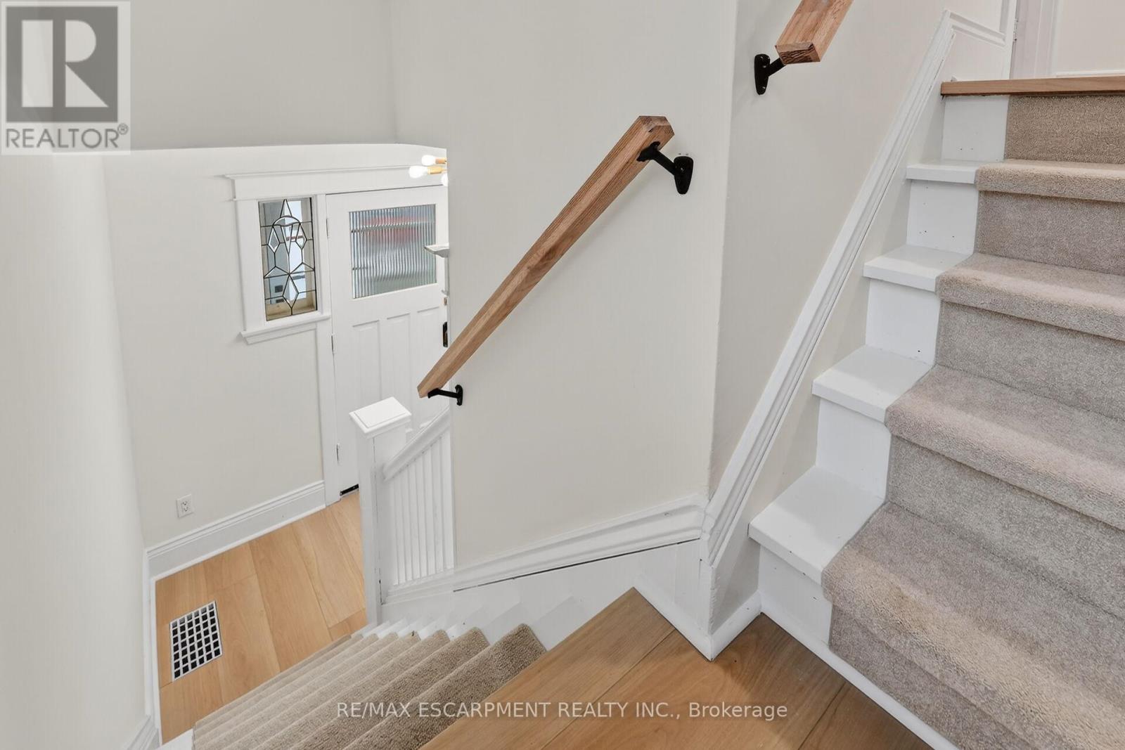 101 Houghton Avenue S, Hamilton, Ontario  L8K 2M9 - Photo 22 - X13012580