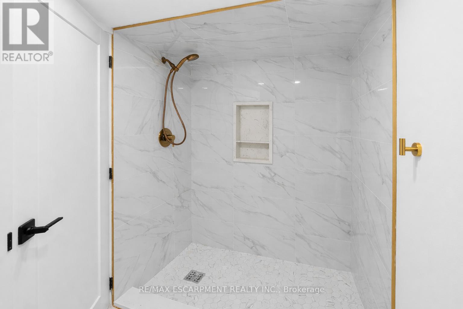 101 Houghton Avenue S, Hamilton, Ontario  L8K 2M9 - Photo 35 - X13012580