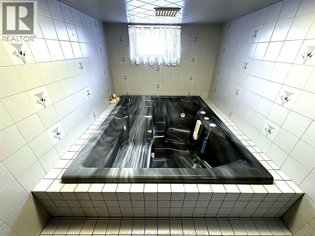 1310 Bruce, Windsor, Ontario  N8X 1X3 - Photo 26 - 26009318