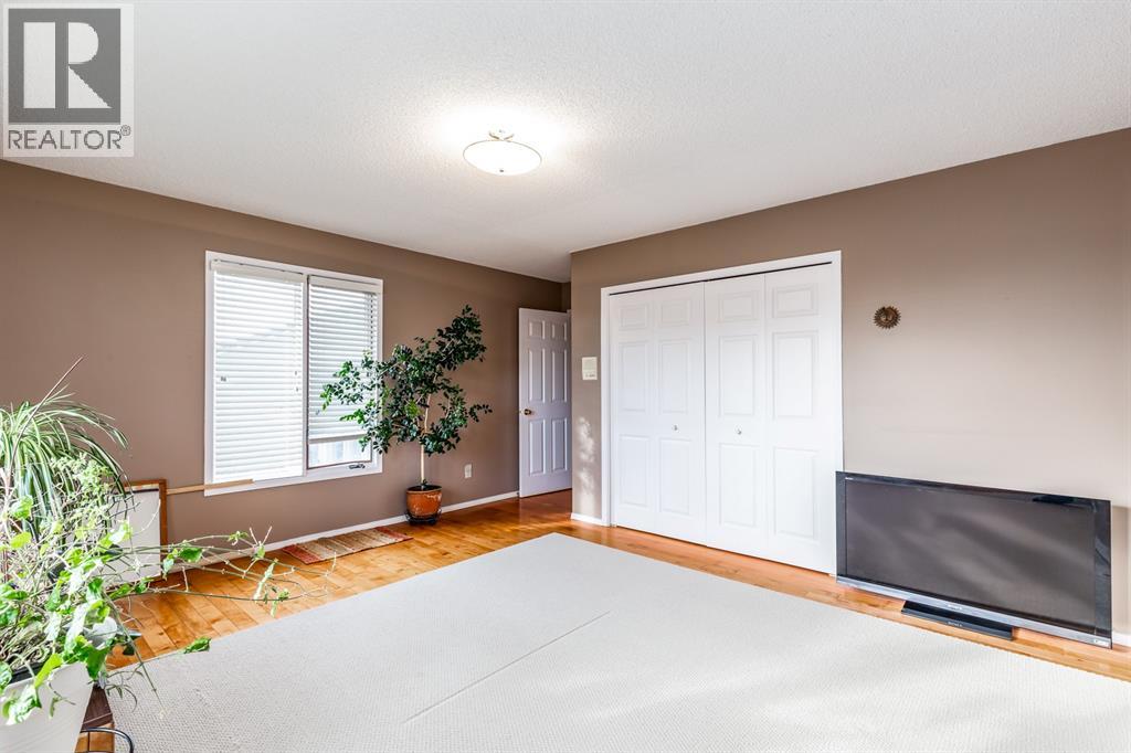 63 Edgeridge Court NW, Calgary, Alberta  T3A 6K5 - Photo 28 - A2283316