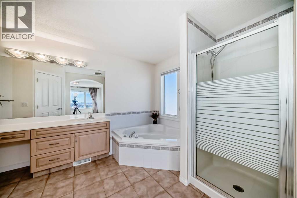 300 Hampstead Road NW, Calgary, Alberta  T3A 6G4 - Photo 31 - A2292670