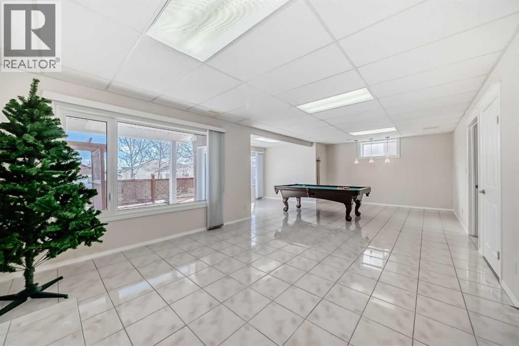 300 Hampstead Road NW, Calgary, Alberta  T3A 6G4 - Photo 39 - A2292670