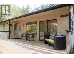 37150 SCHOONER WAY, Pender Island, British Columbia