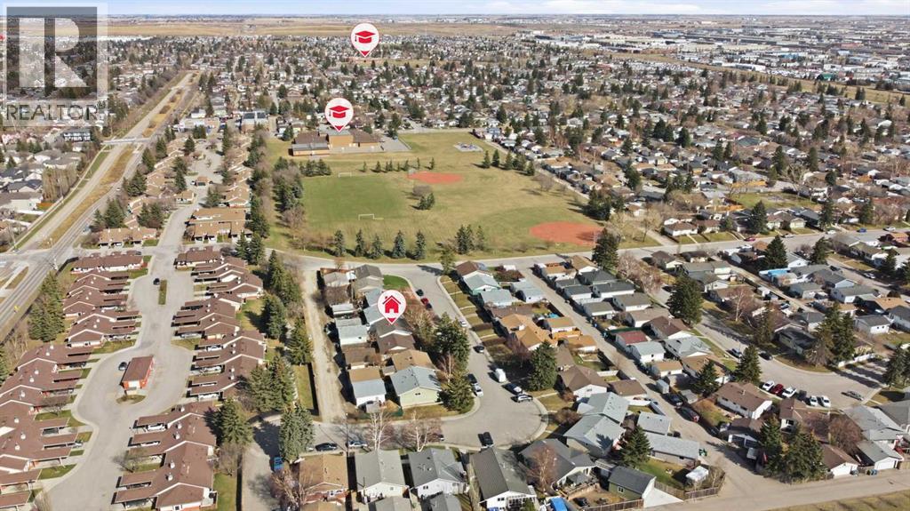 20 Dovely Way Se, Calgary, Alberta  T2B 2K8 - Photo 27 - A2304116