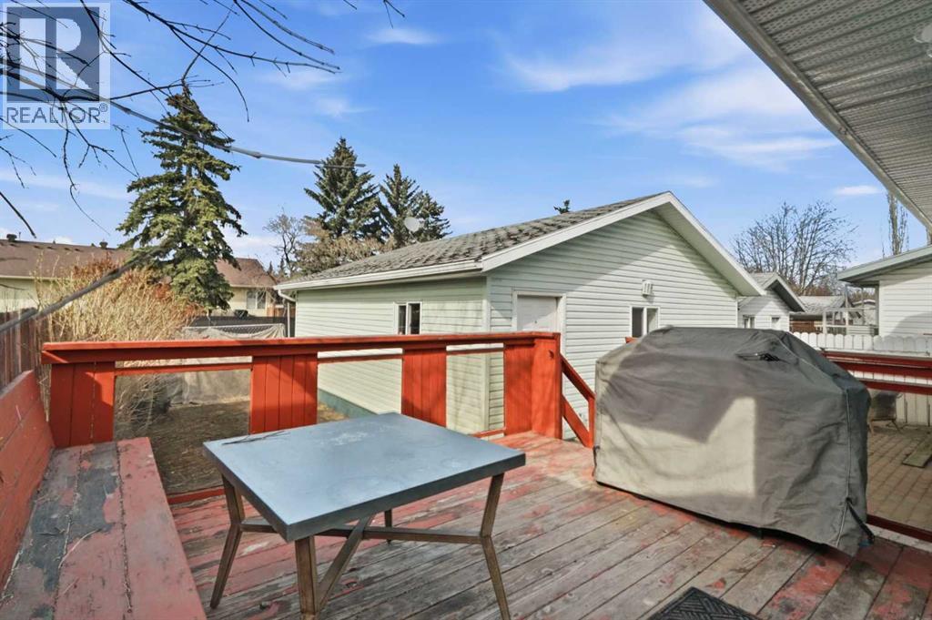 20 Dovely Way Se, Calgary, Alberta  T2B 2K8 - Photo 19 - A2304116