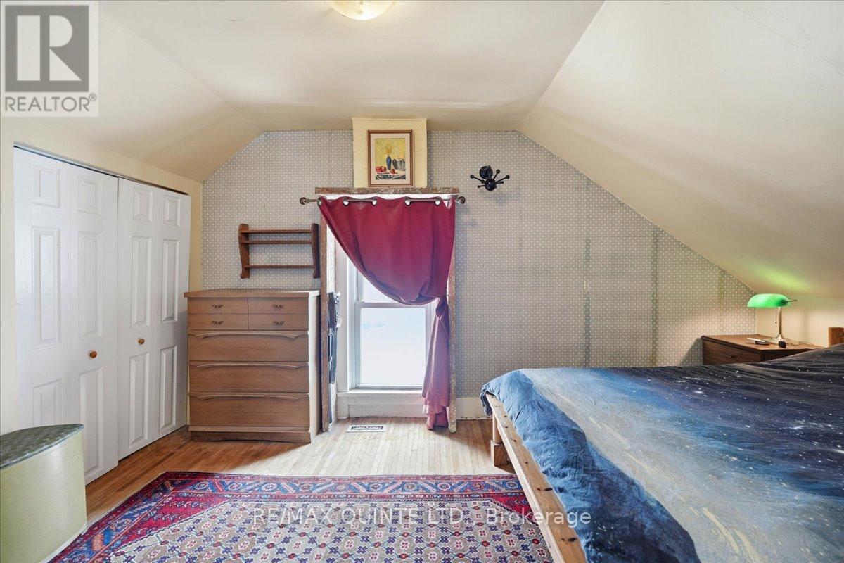 163 Main Street, Prince Edward County, Ontario  K0K 1G0 - Photo 35 - X12855046