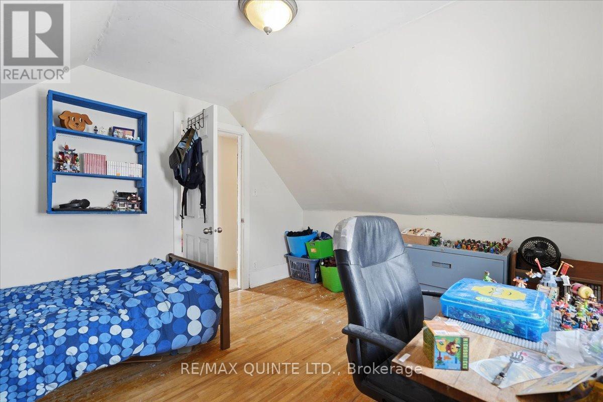 163 Main Street, Prince Edward County, Ontario  K0K 1G0 - Photo 31 - X12855046