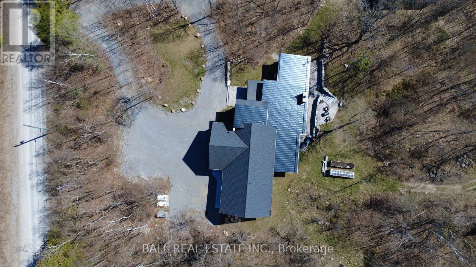 33 Laplantes Road, Trent Lakes, Ontario  K0L 1J0 - Photo 3 - X12904182