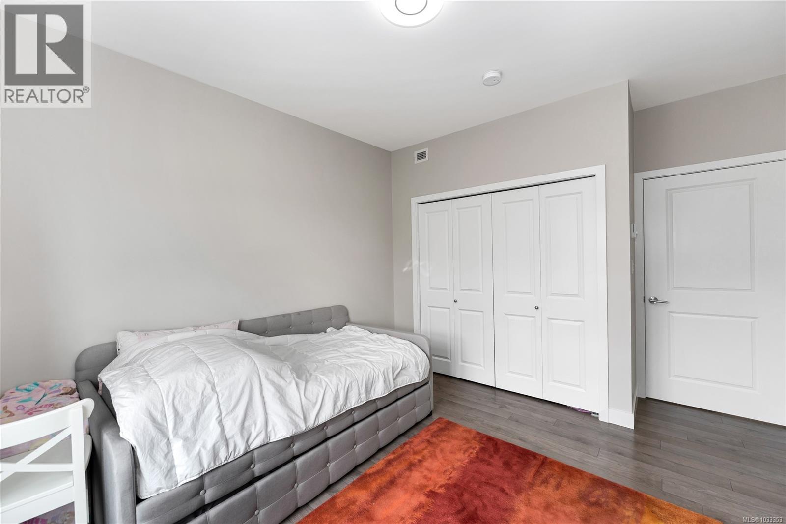 309 1000 Inverness Rd, Saanich, British Columbia  V8X 2S1 - Photo 18 - 1033353