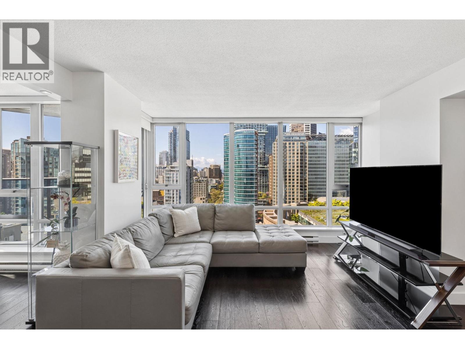 Ph2605 788 Hamilton Street, Vancouver, British Columbia  V6B 0E9 - Photo 2 - R3116516