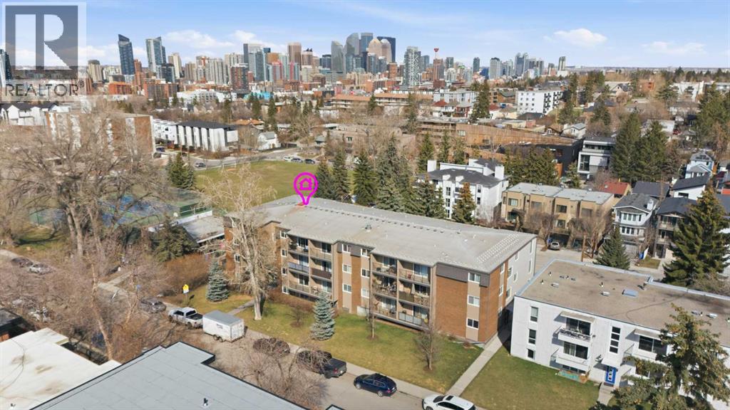 302, 2508 17 Street SW, Calgary, Alberta