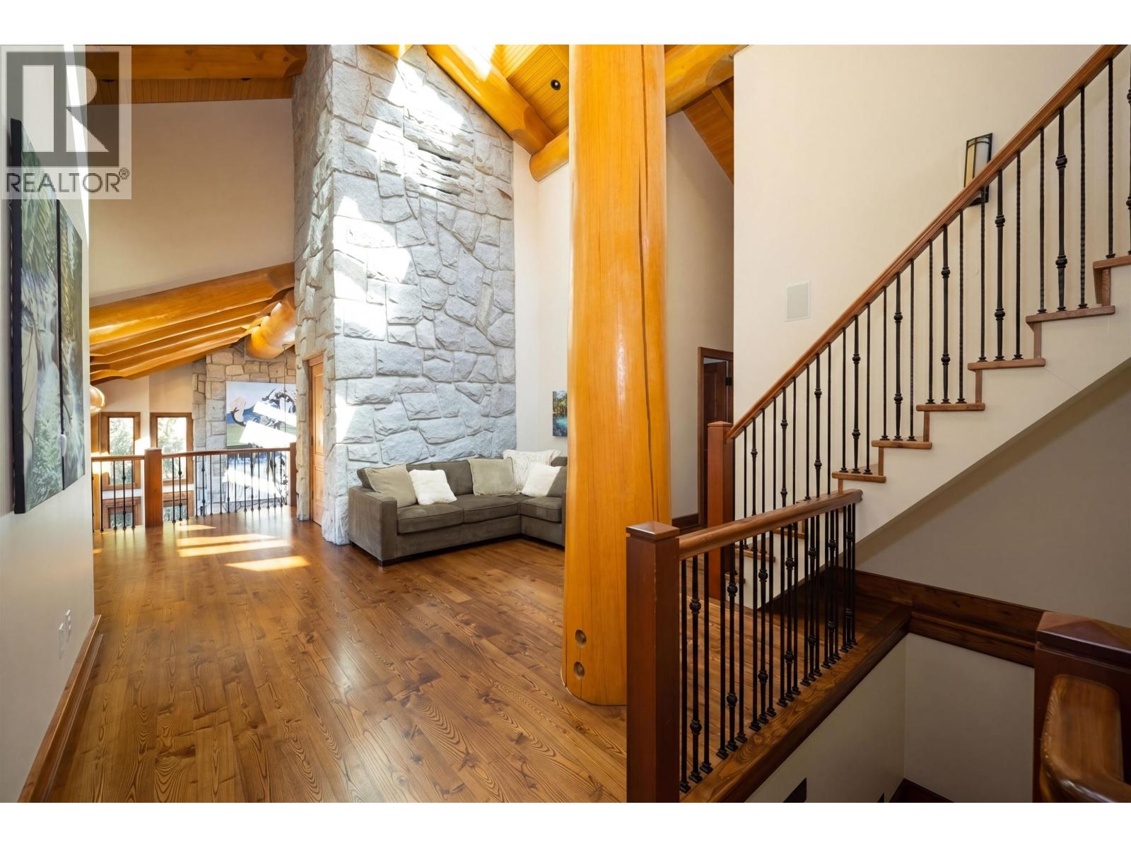 3803 Sunridge Place, Whistler, British Columbia  V0N 1B3 - Photo 15 - R3116508