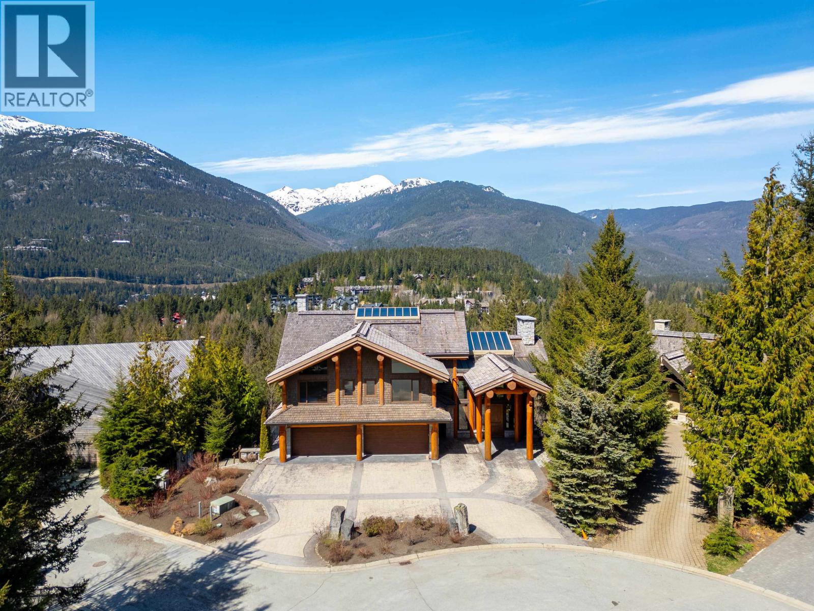 3803 Sunridge Place, Whistler, British Columbia  V0N 1B3 - Photo 33 - R3116508