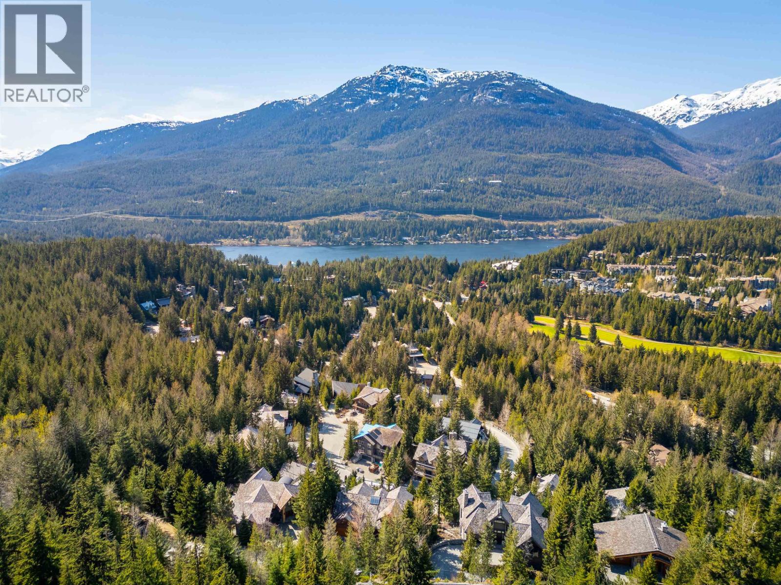 3803 Sunridge Place, Whistler, British Columbia  V0N 1B3 - Photo 36 - R3116508