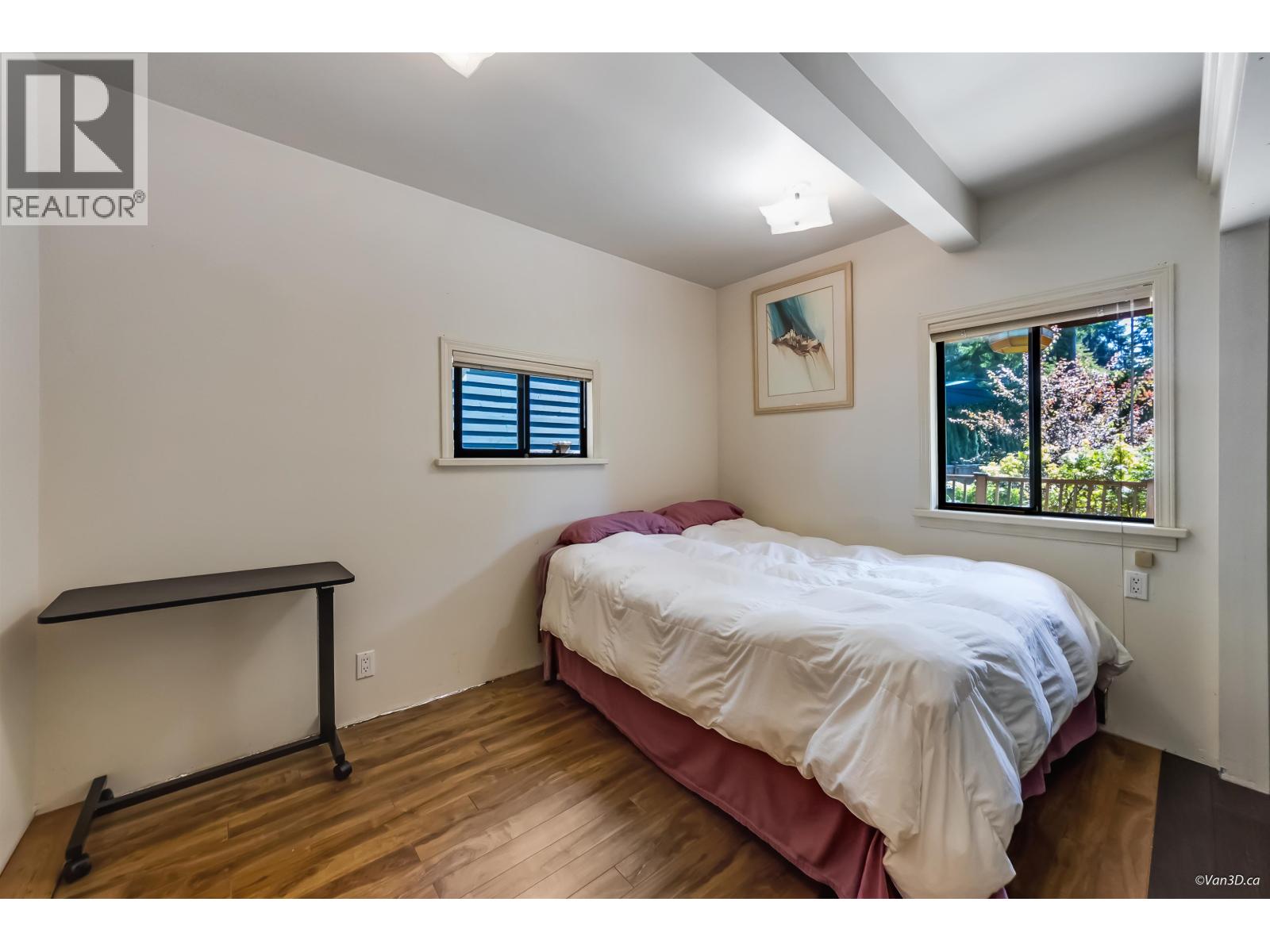 4585 Raeburn Street, North Vancouver, British Columbia  V7G 1K3 - Photo 18 - R3116521