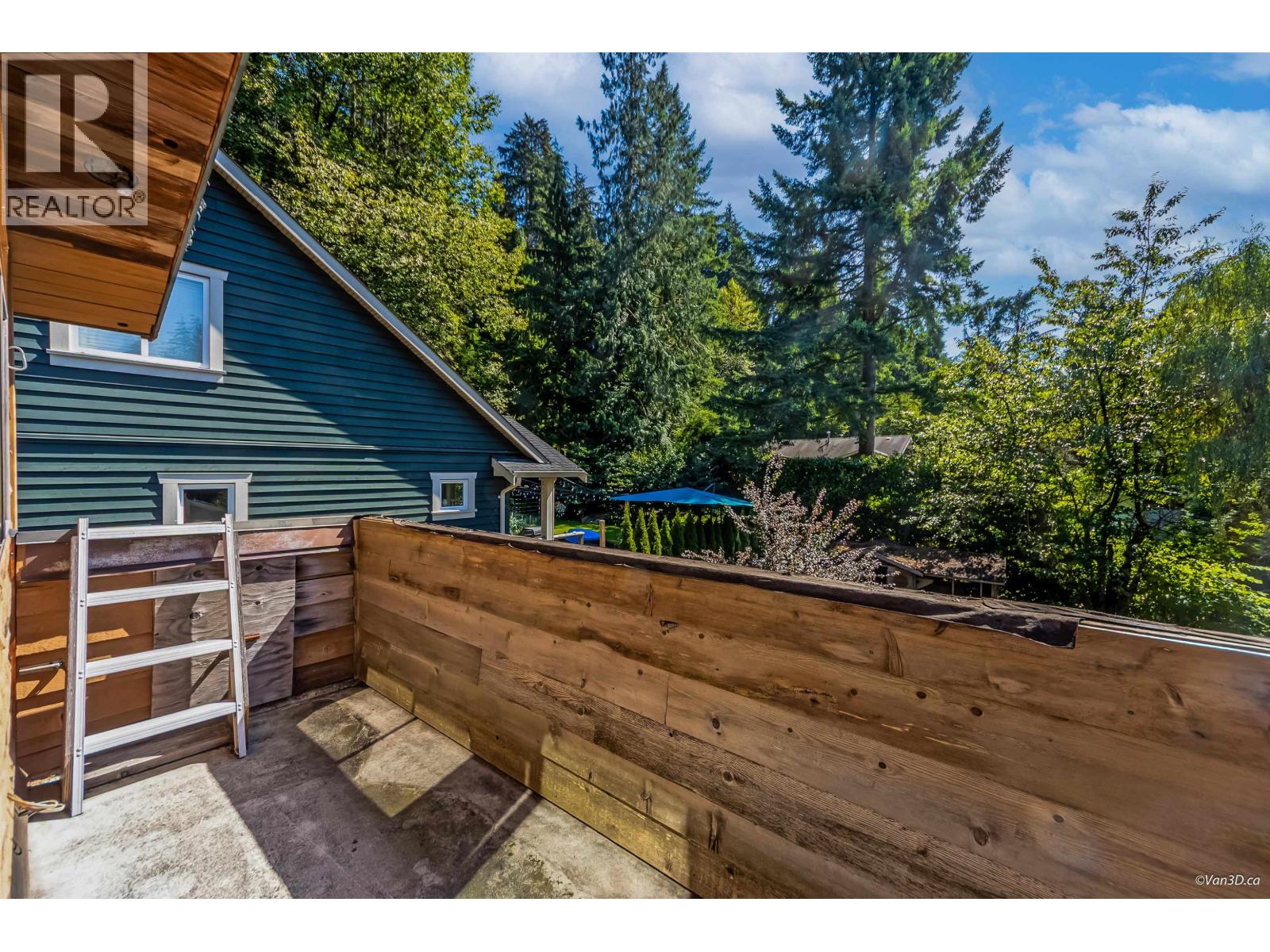 4585 Raeburn Street, North Vancouver, British Columbia  V7G 1K3 - Photo 34 - R3116521