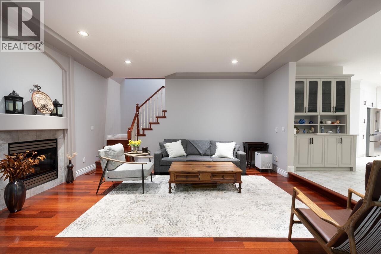 51 Wilkes Creek Drive, Port Moody, British Columbia  V3H 4Z9 - Photo 12 - R3116528