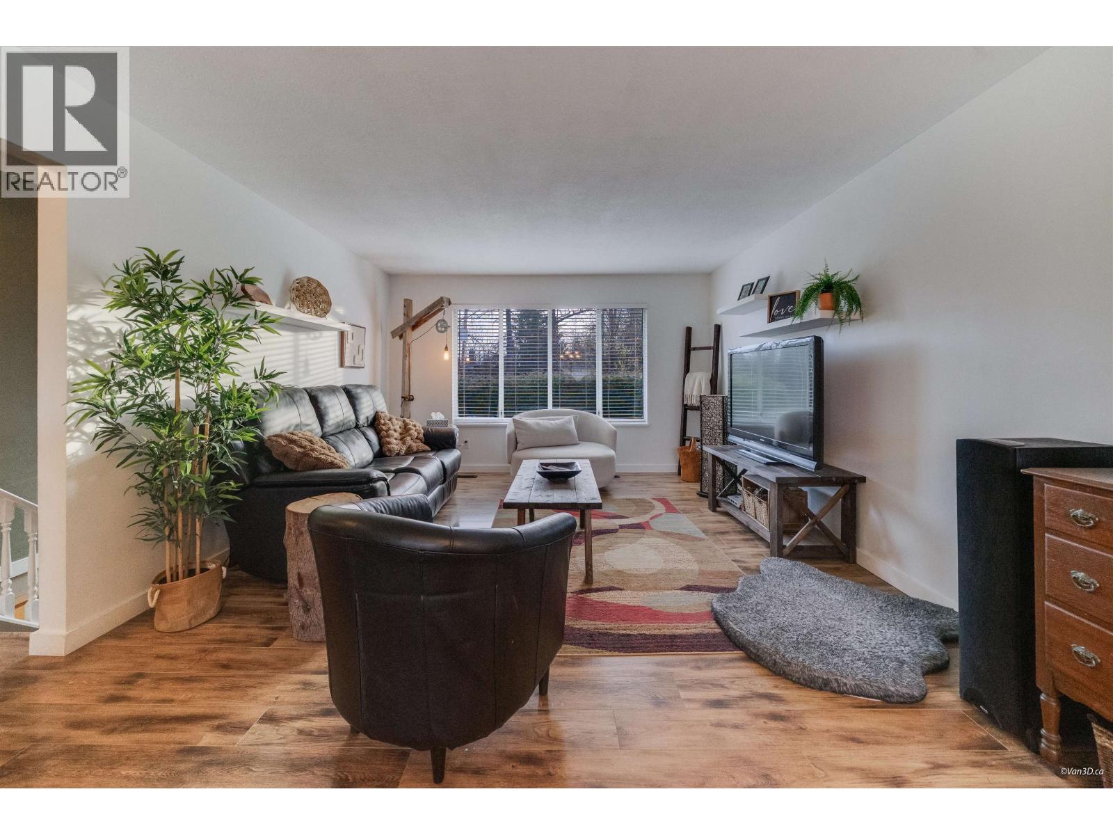 12515 227 Street, Maple Ridge, British Columbia  V2X 6K4 - Photo 2 - R3116532