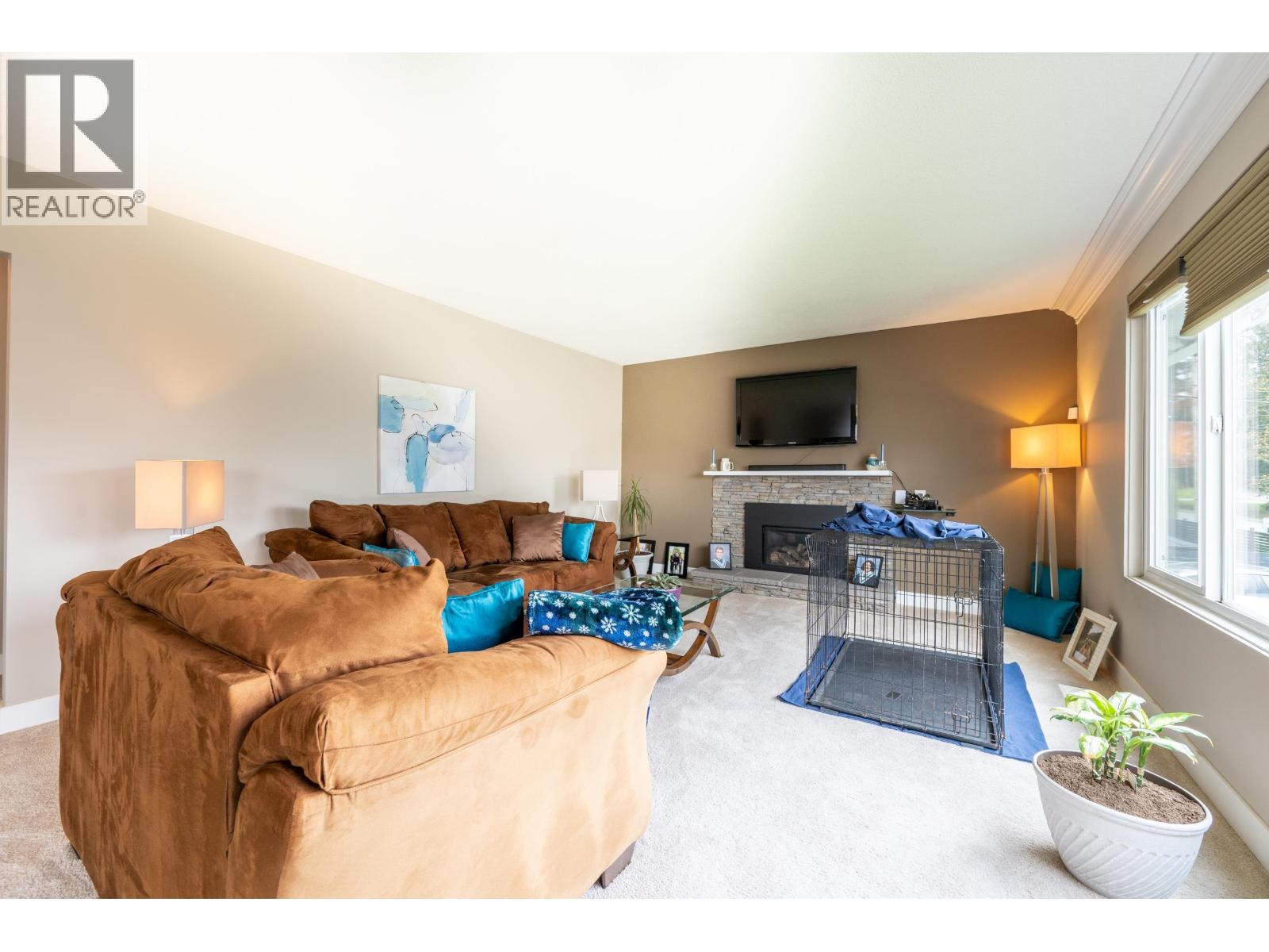 1448 Helen Drive, Port Coquitlam, British Columbia  V3C 2X8 - Photo 3 - R3116537