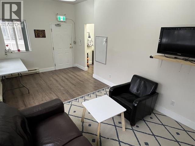 38026 Second Avenue, Squamish, British Columbia  V8B 0C3 - Photo 3 - C8078280