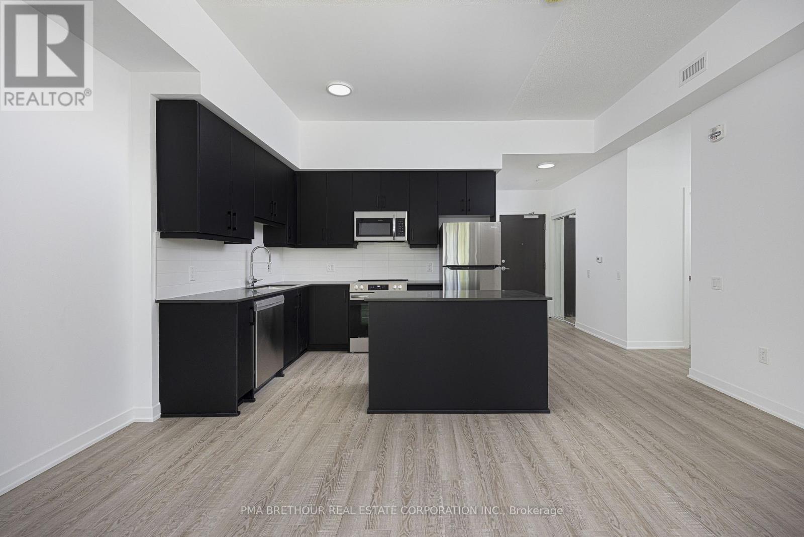 104 - 385 Arctic Red Drive, Oshawa, Ontario  L1L 0W9 - Photo 4 - E13050796