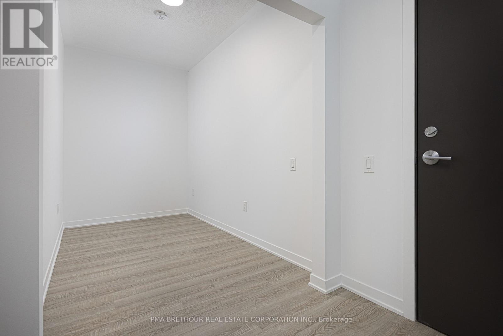 104 - 385 Arctic Red Drive, Oshawa, Ontario  L1L 0W9 - Photo 6 - E13050796