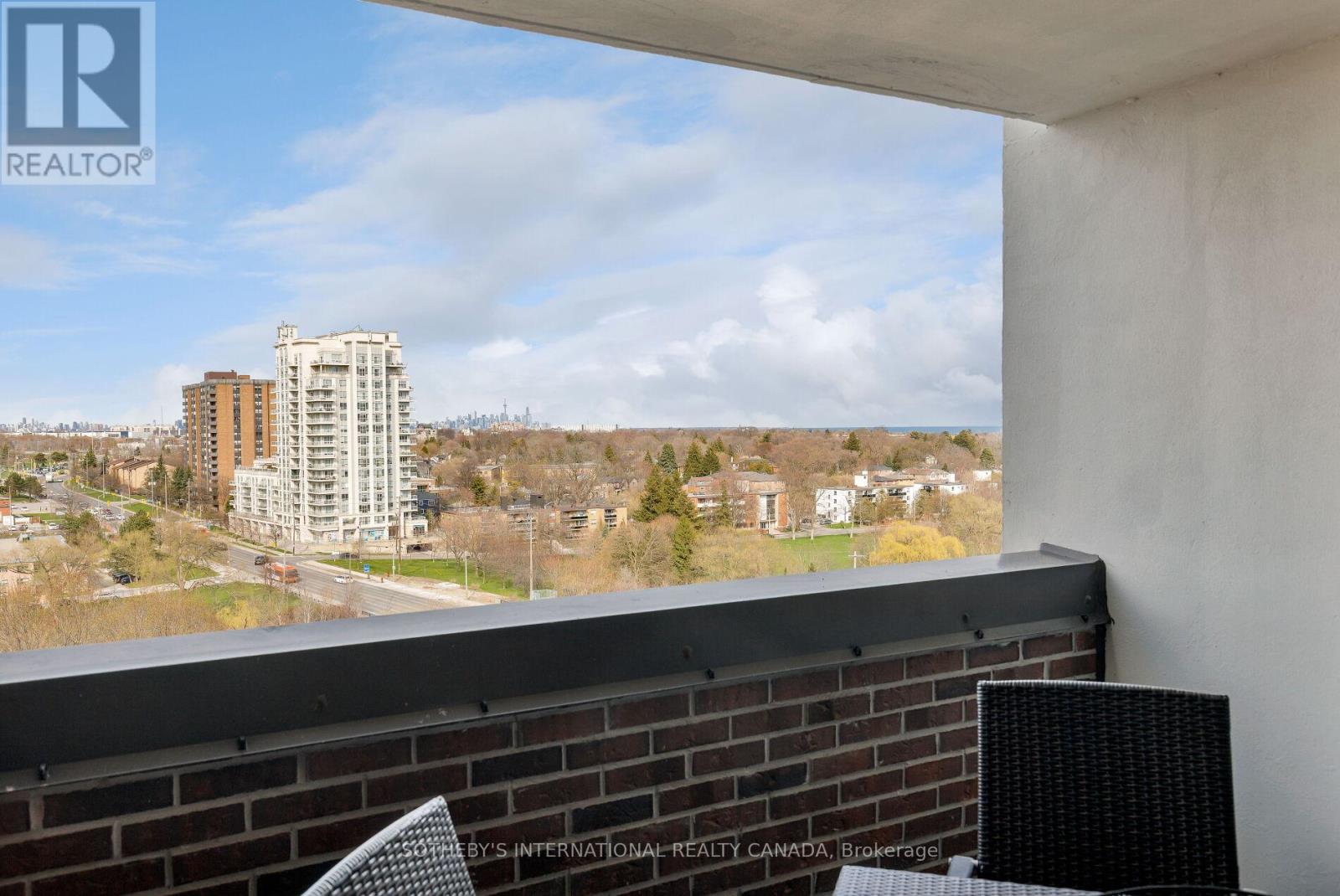 1103 - 1515 Lakeshore Road E, Mississauga, Ontario  L5E 3E3 - Photo 26 - W13049246